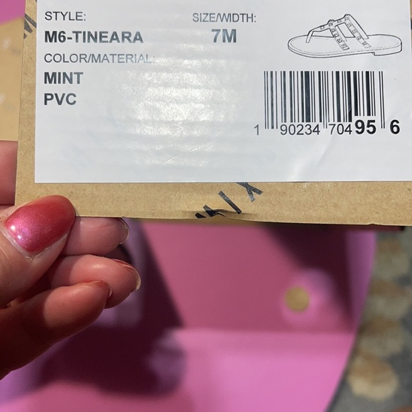 Mix No. 6 Tineara Studded Sandal- Size 7 - Picture 12 of 12